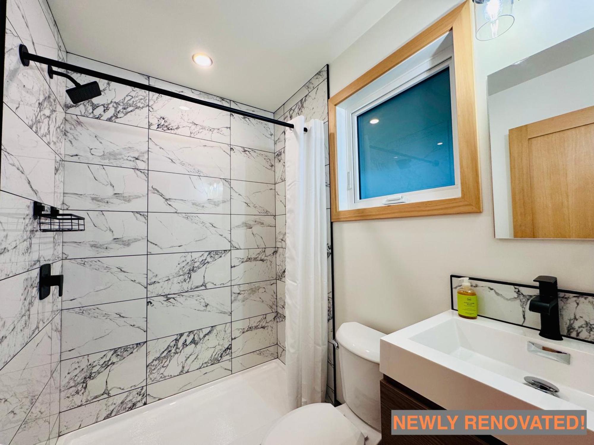 Elkhorn Lodge Vacation Rentals 班夫 外观 照片