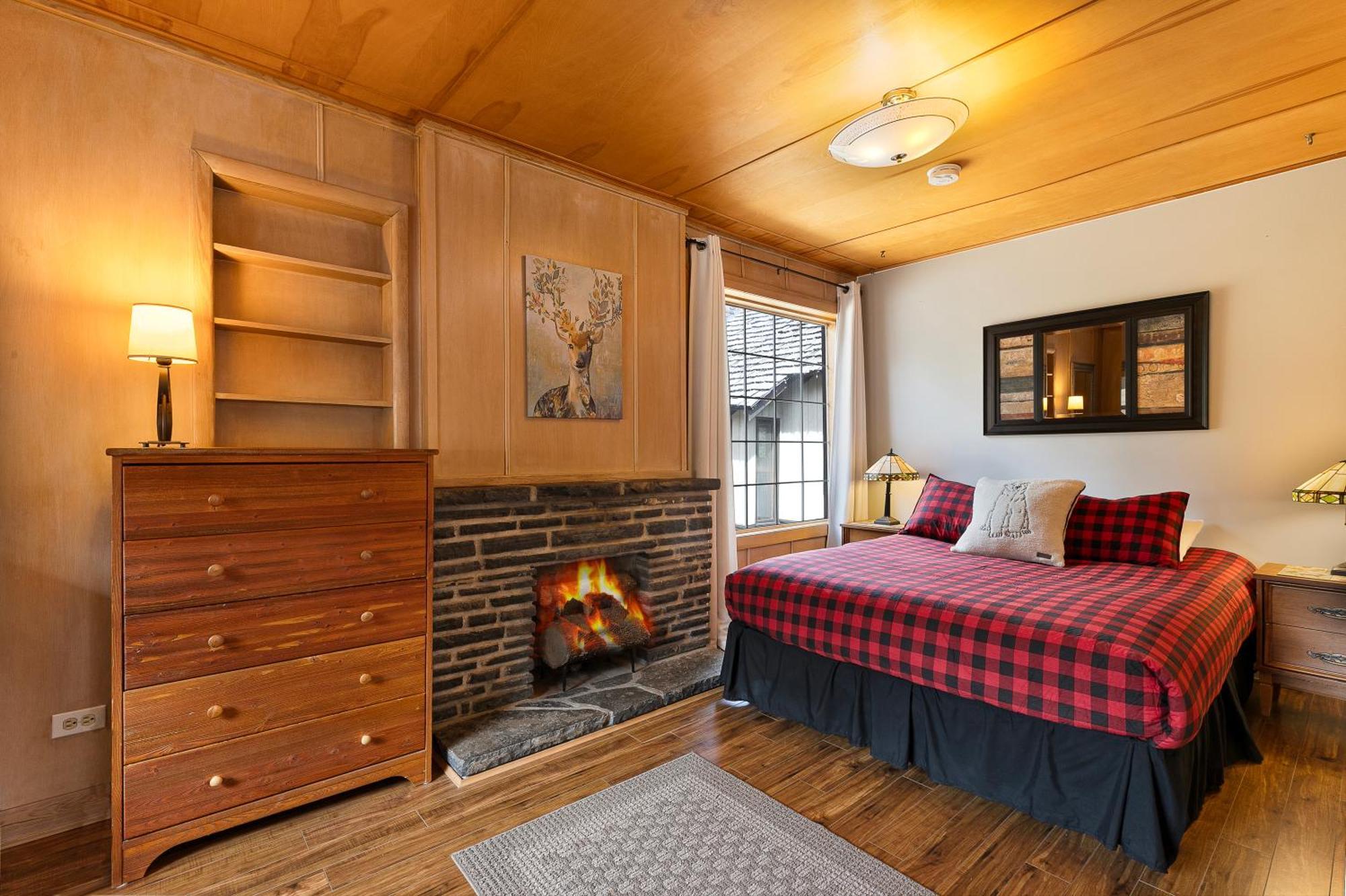 Elkhorn Lodge Vacation Rentals 班夫 外观 照片